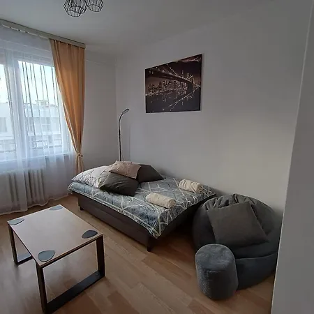 Lux Mare شقة غدينيا
